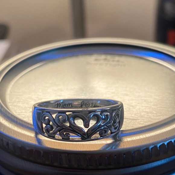 Female rings - Picture 9 of 14